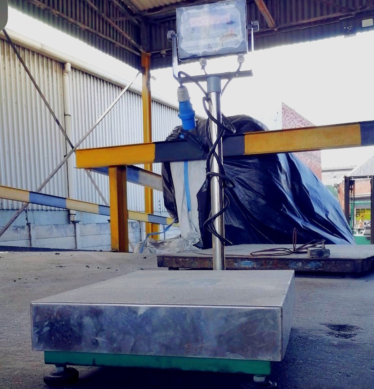 50kg Scale image